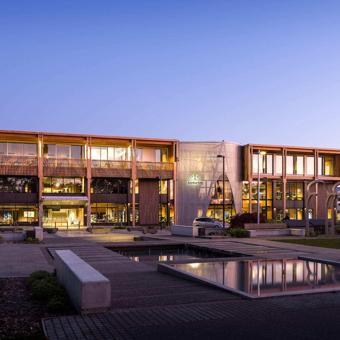 Te Whare Whakatere
Ashburton Library & Civic Centre