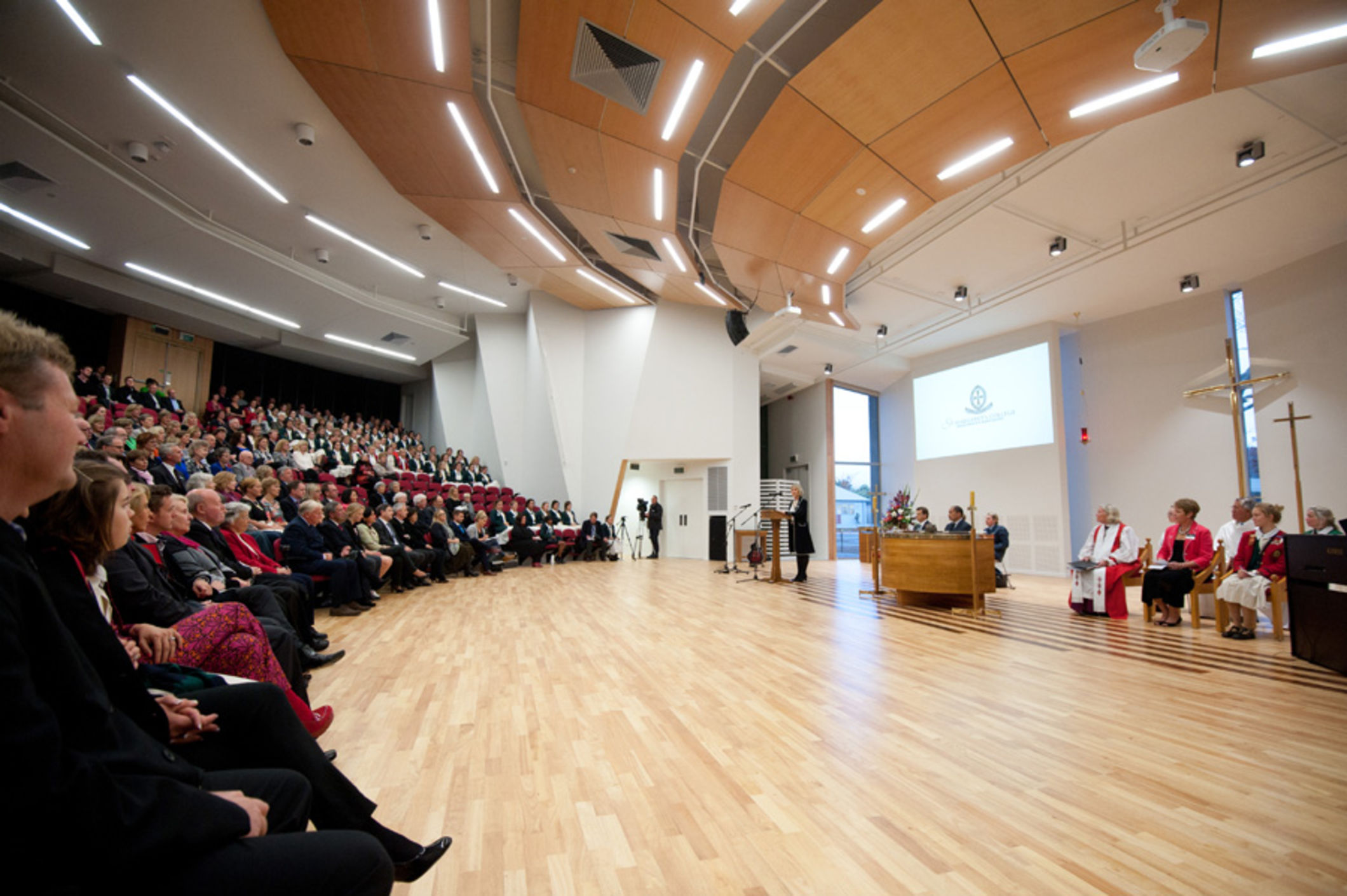 St Margaret's College 
Chapel and Gymnasium